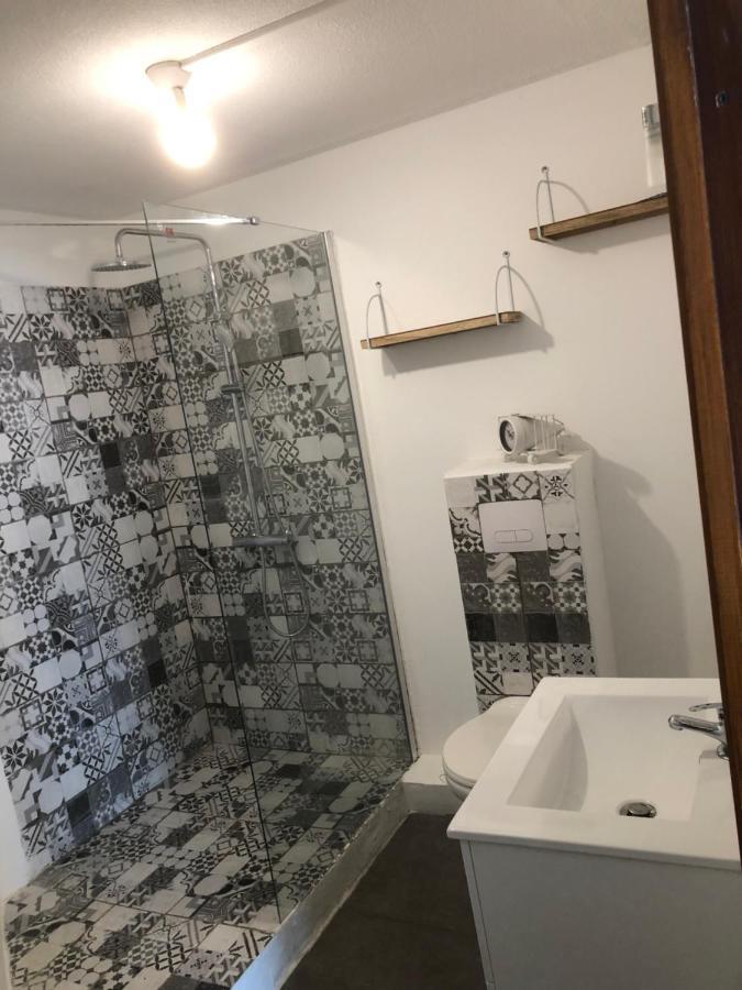 Super beau studio Port-la-Nouvelle Bagian luar foto